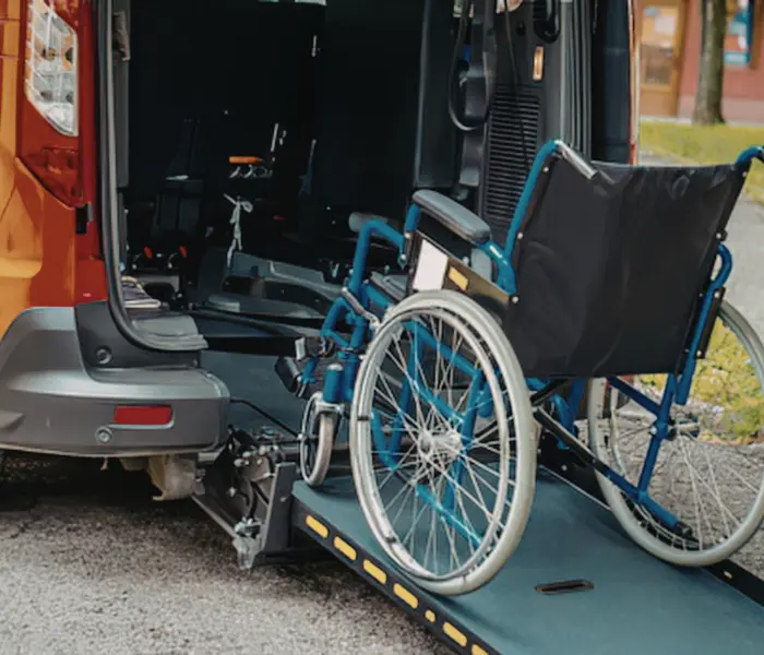 Medical transportation vehicle