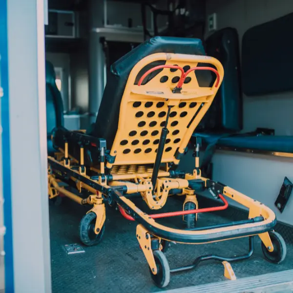 Stretcher transport equipment for scheduled non-emergency patient transportation